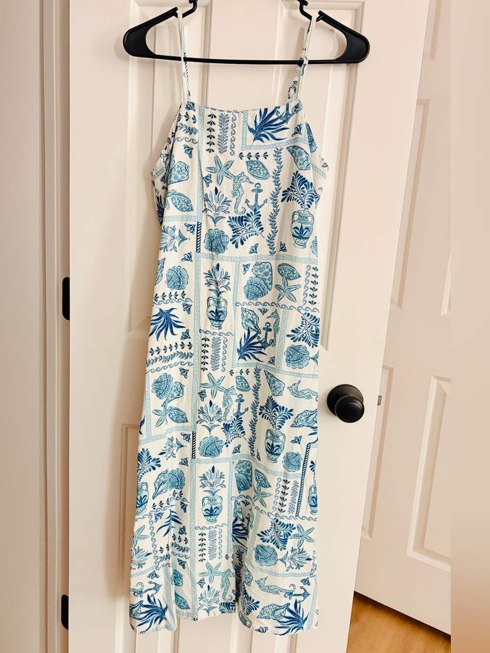Like NEW Women’s Beach Style Blue and White Midi Dress Nautical Spaghetti Straps